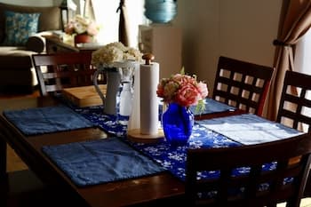 Lou and Francis Guesthouse