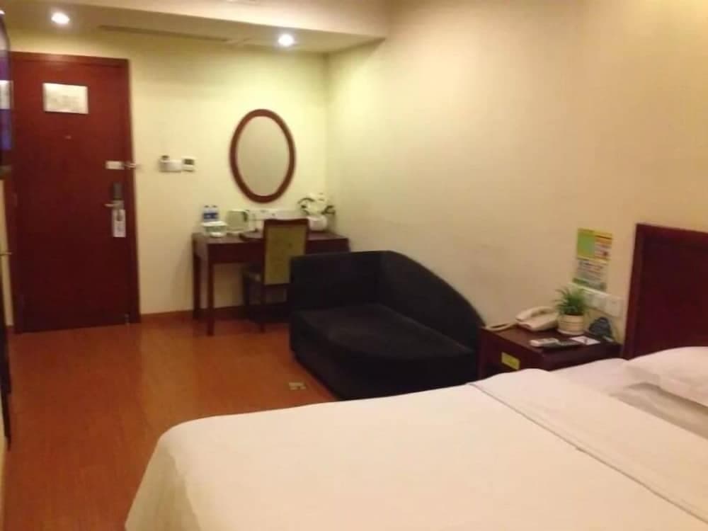 Greentree Inn Suzhou Shengze Business Hotel