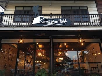 Resting Place Hostel