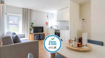 Spot Family Apartments