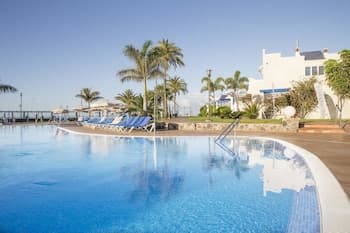 Grupotel Playa Feliz