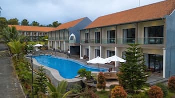 Grand Harvest Resort and Villas