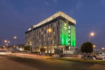 Holiday Inn Lima Airport, an IHG Hotel