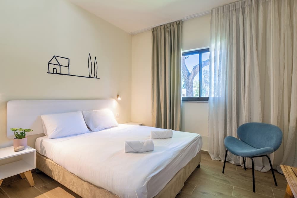 Kibbutz Kfar Masaryk Country Lodging