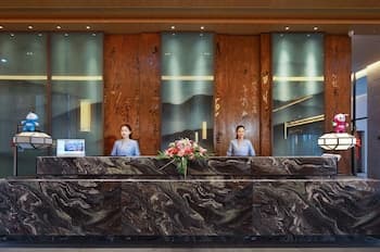 Crowne Plaza Nanchang Wanli, an IHG Hotel