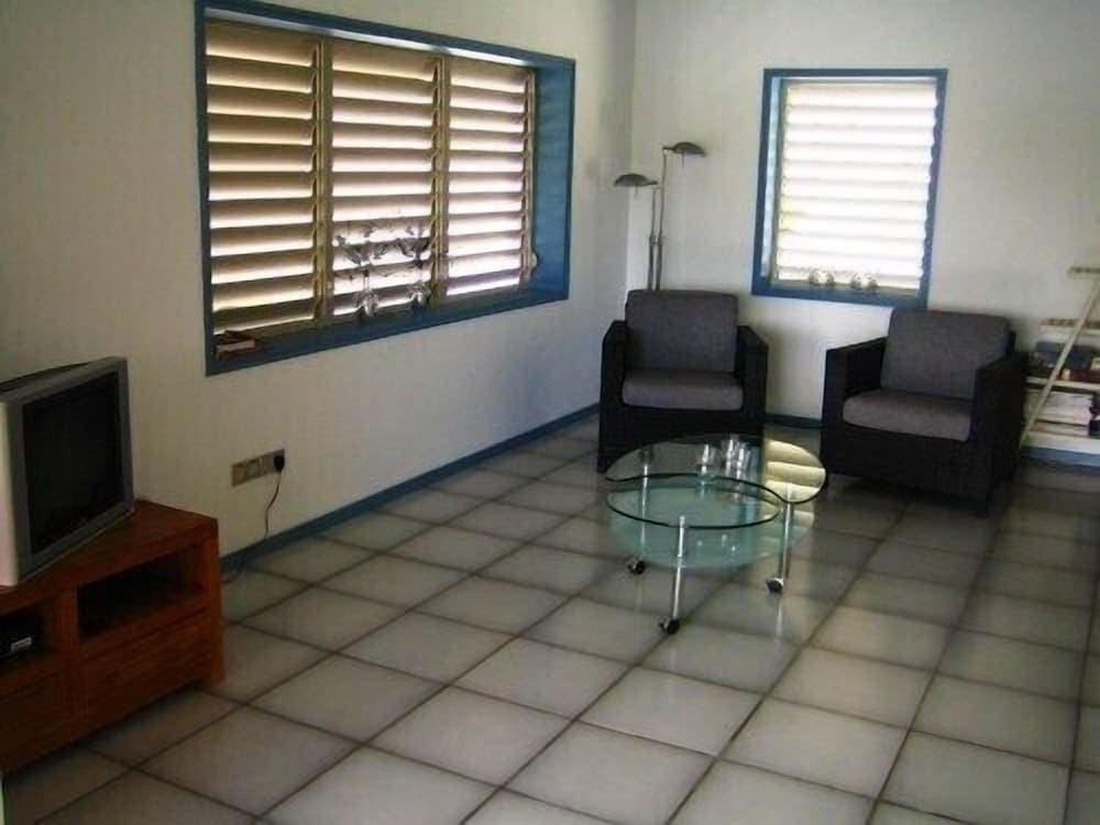 Luxury 3 bedroom Villa at Water's Edge