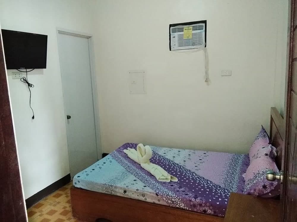 Mariner's Pension House