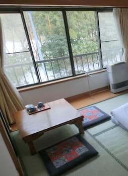 Moto-Hakone Guest House