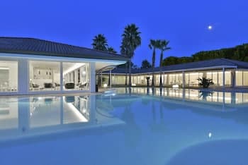 Paestum Inn Beach Resort