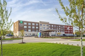 Holiday Inn Express & Suites Hammond, an IHG Hotel