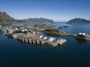Rorbuene Svolvær Havn