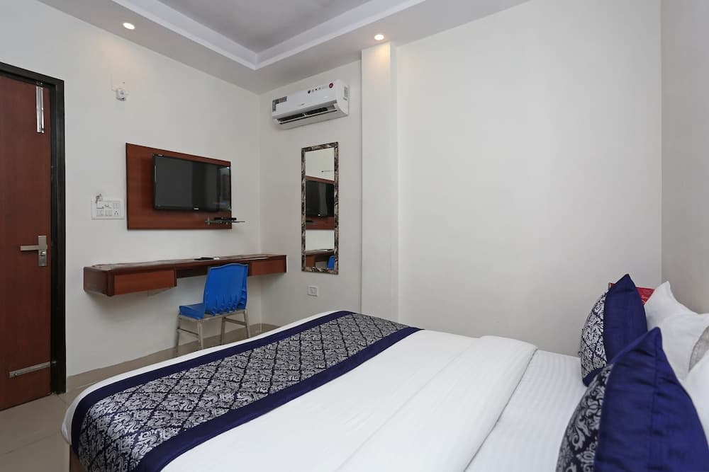 OYO 5434 Hotel Delhi Delight