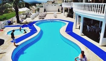 Flamingo Country Club Adabuku 2 Bedrooms