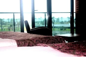 METRO CITY APARTMENTS