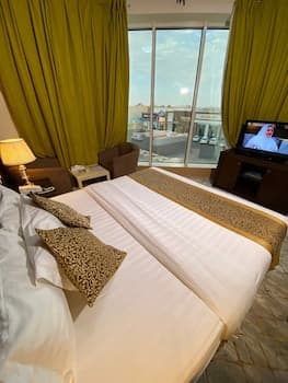 Al Raha Hotel Suites