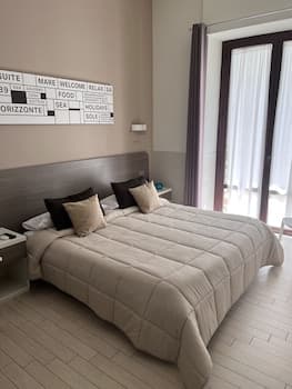 Suite 39 Guest House