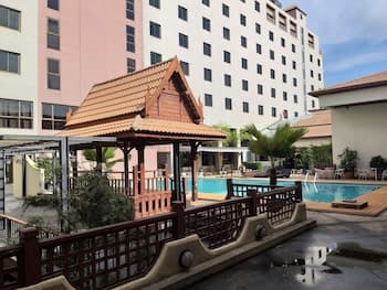 Songphanburi Hotel