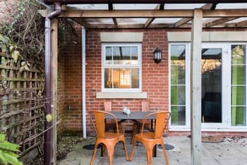 The Blue Compass - Modern & Central 4BDR Townhouse with Garden