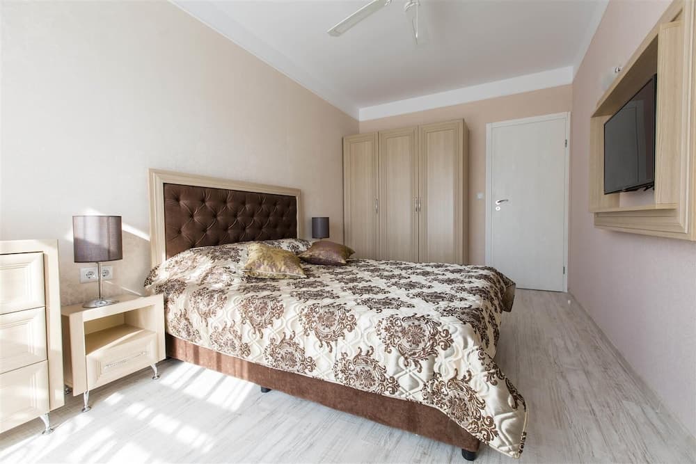 Harmony Suites 2 & 3