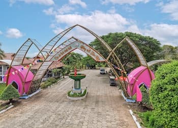 Lang Noi Tan Lap Hotel