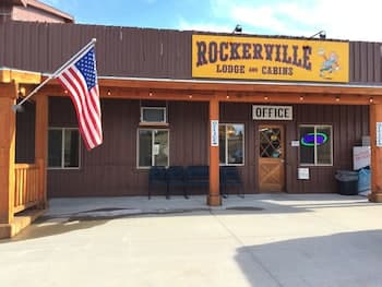 Rockerville Lodge & Cabins