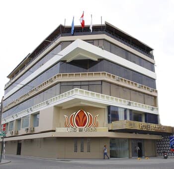 Las Musas Hotel & Casino