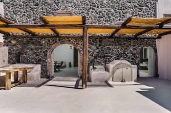 Pyrgos 1870 A Restored Winery