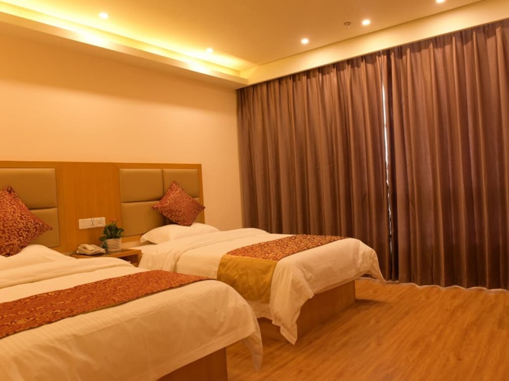 GreenTree AnHui Wuhu Sanshan Development District Express Hotel