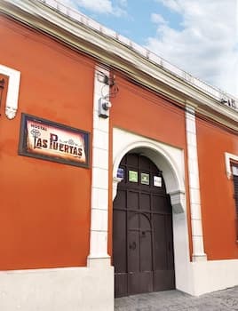 Hostal Las Puertas - Hostel