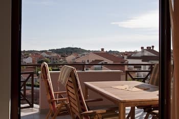 Apartments And Rooms Camaiore