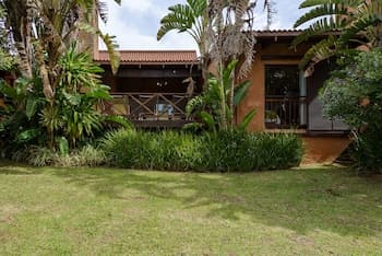 San Lameer Villa Rentals Three Bedroom Superior 2605