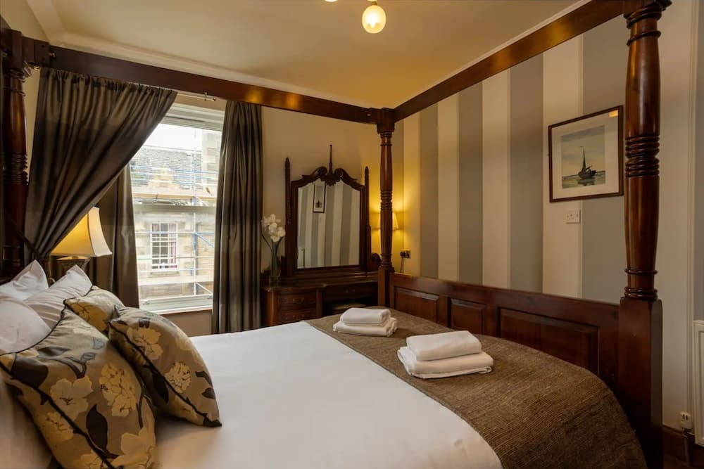 Blackfriars Residence - Beautiful Home