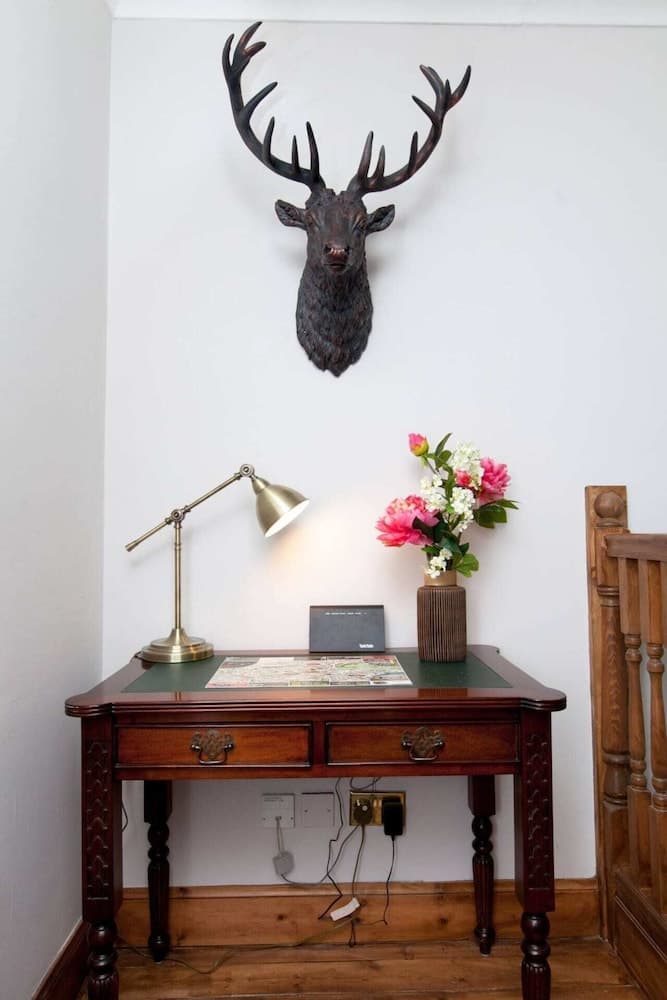 Blackfriars Residence - Beautiful Home