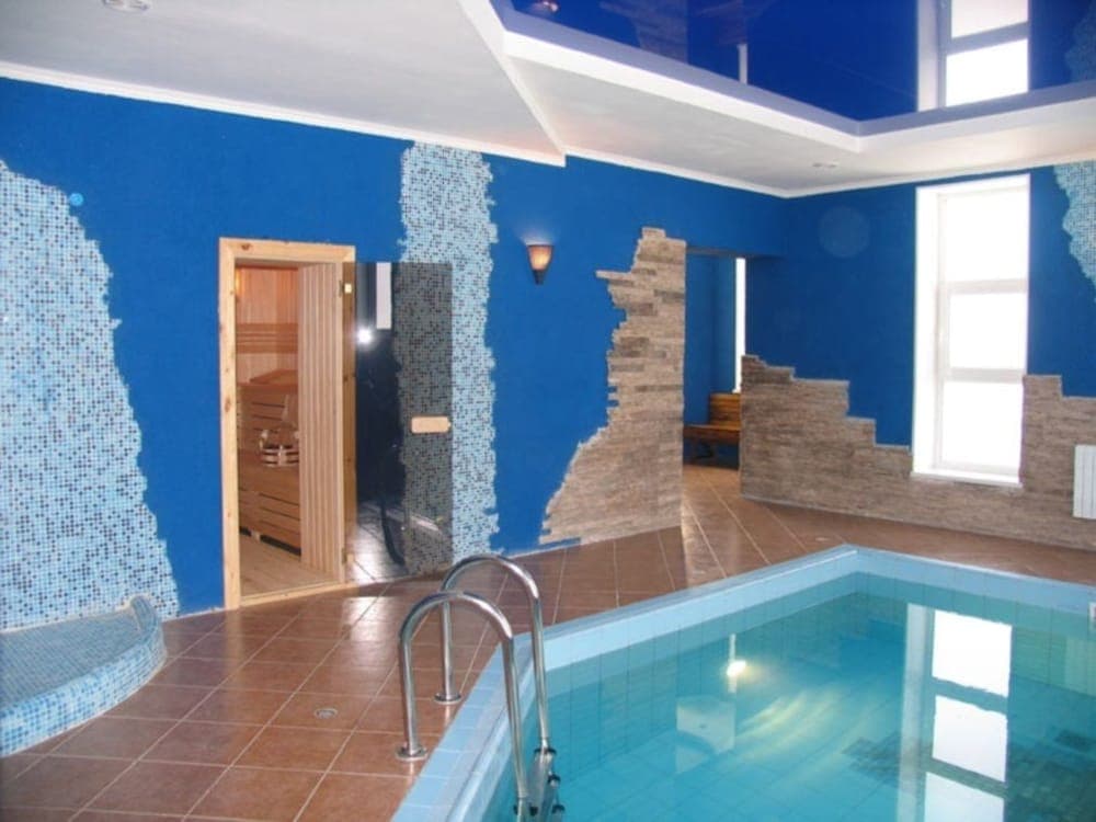 Monetniy guest house