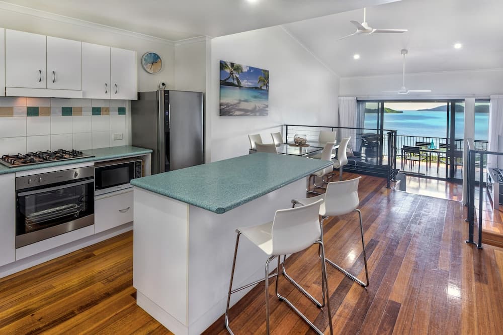 Panorama 3 Hamilton Island 2 Bedroom Ocean View Near Marina With Golf Buggy