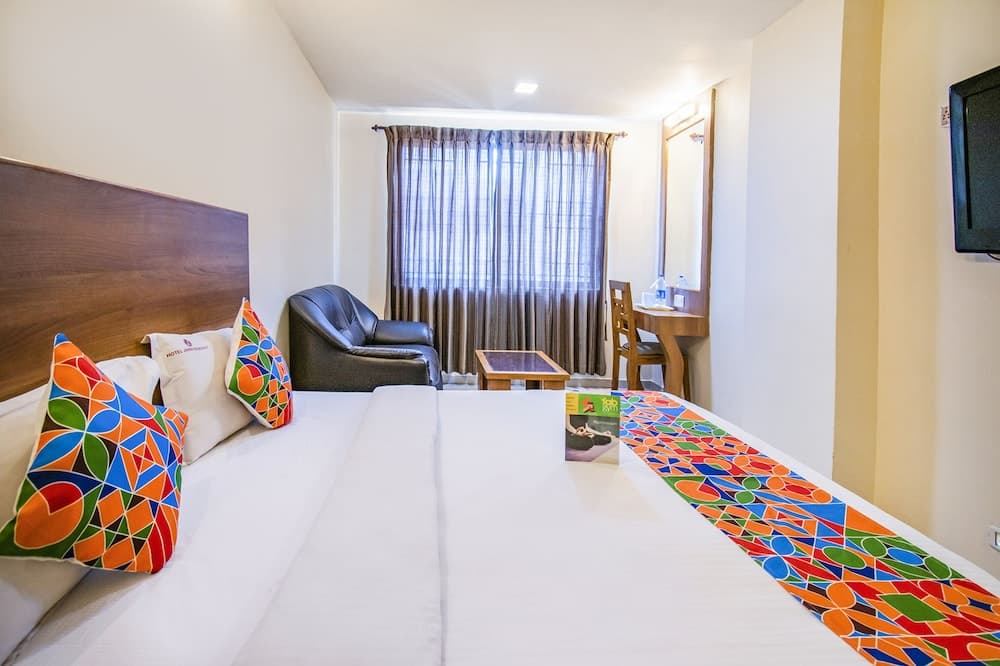 FabHotel Jansi Deluxe