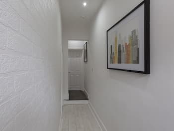 Townhouse Plus @ 40 West St