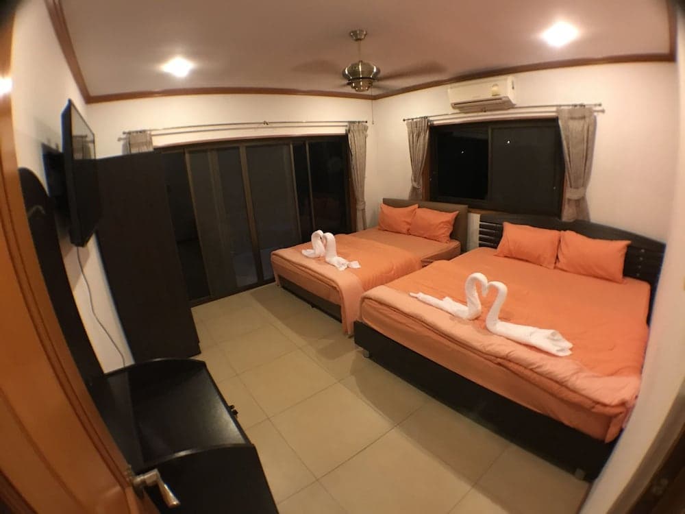 Baan TonPalm Pool Villa Huahin