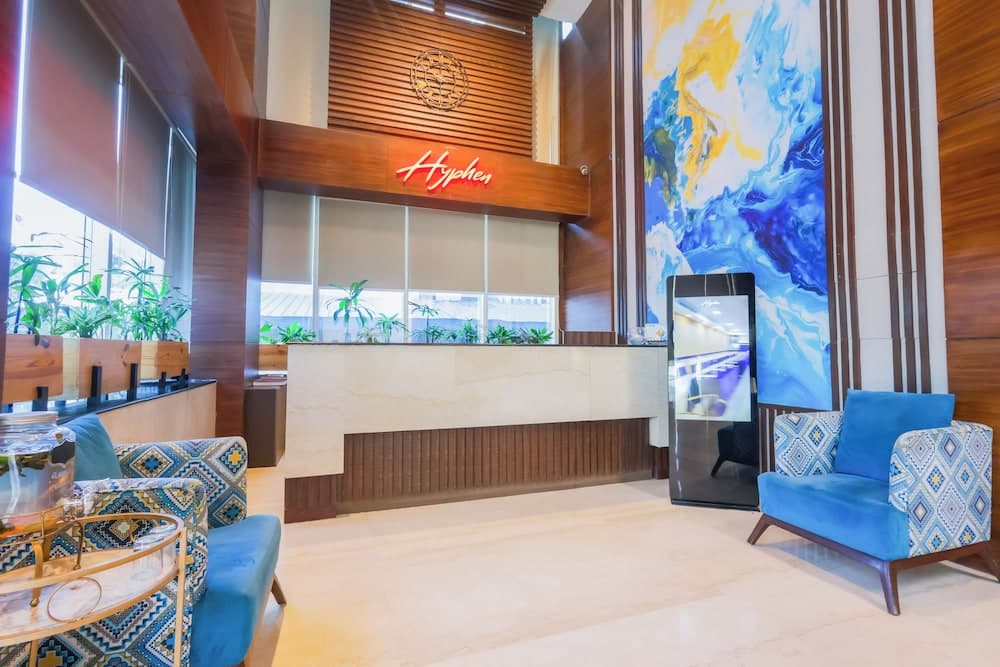 Hyphen Business Hotel