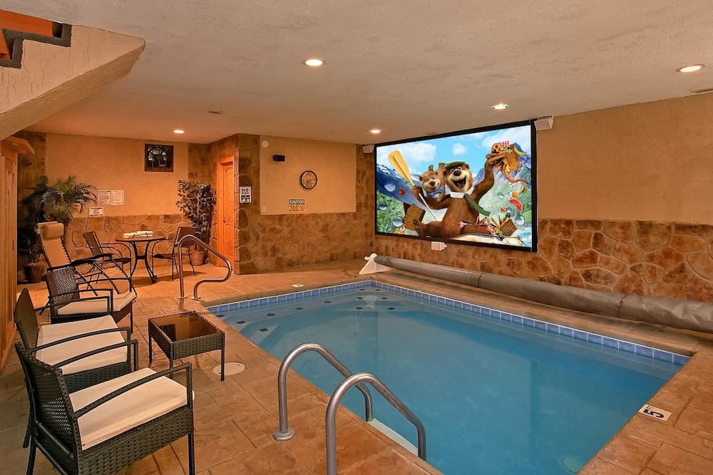 Skinny Dippin Apartment 1