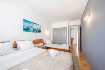 Caparica Luxury Apartment by Host-Point