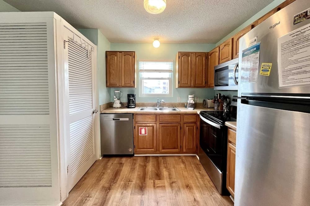 Sunrise Ge 104 2 Bedroom Condo by RedAwning