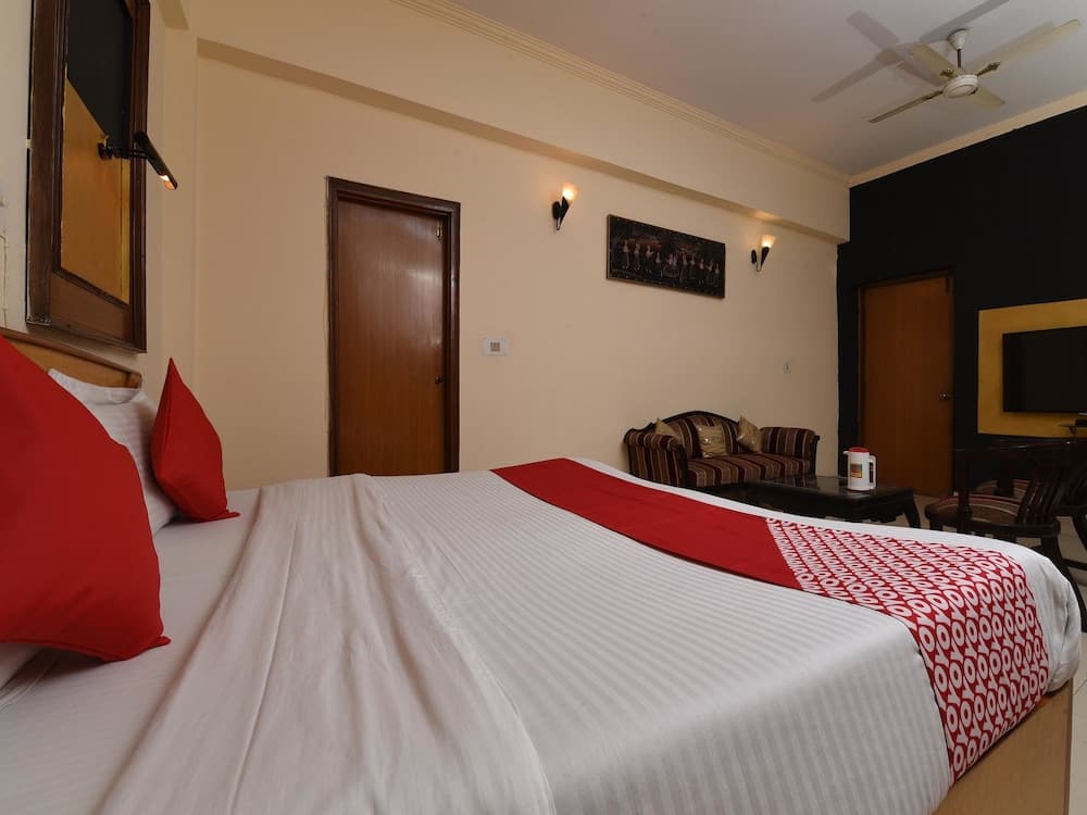 OYO 11265 Kapur Guest House
