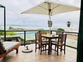 Sandra's Guest House