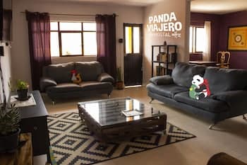 Panda Viajero Hostal - Hostel