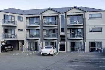 Bay City Motor Lodge