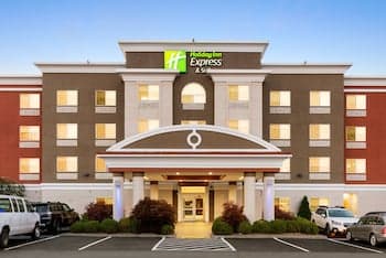 Holiday Inn Express & Suites Klamath, an IHG Hotel