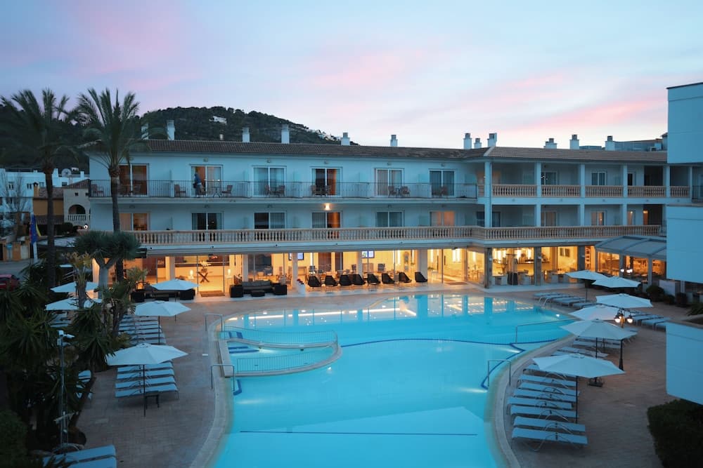 hotel image