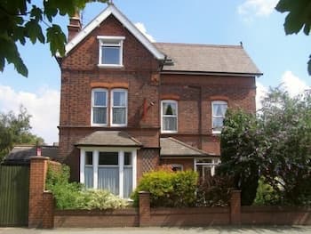 Anton Guest House B&B