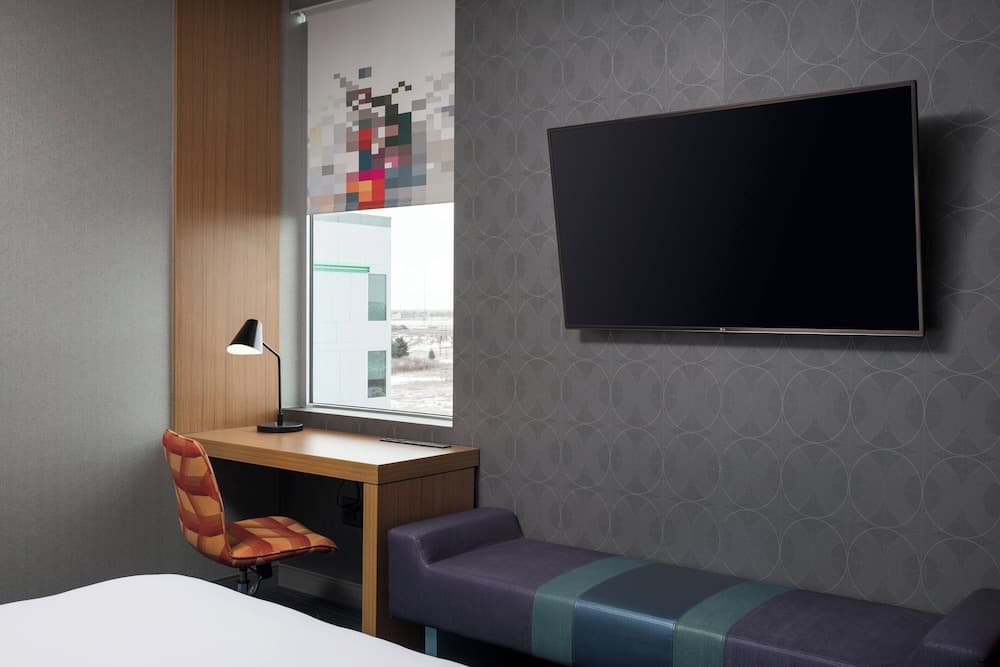 Aloft Denver Airport at Gateway Park